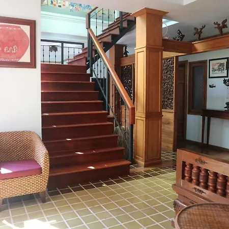 Rich Lanna House-2