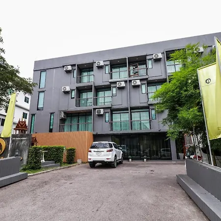 Oyo 150 3Q Chiangmai Residence-3