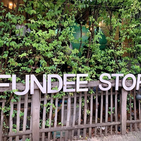 Fundee Story Guesthouse Bamboo House In Chiang Mai Old Town-2