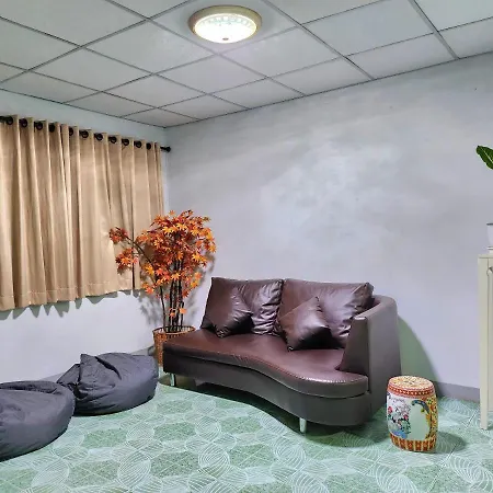 Nonn Airport Guesthouse Chiang Mai-2