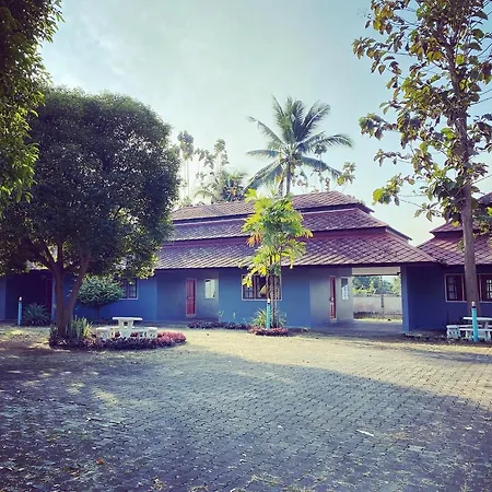 LPL Resort-2