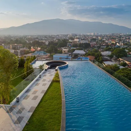 Astra Sky River Luxury Perfect For 5 People-2