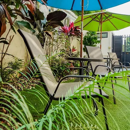 Luxury Industrial Flat 5 Mins From Nimman-2