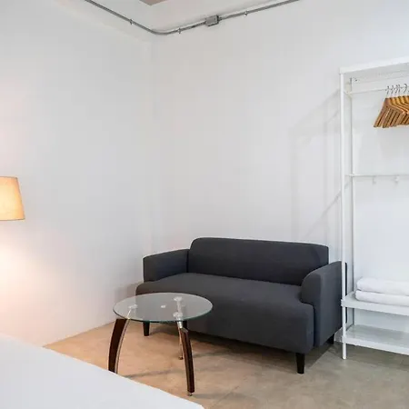 Sclass Townhome, 5 Min From Night Market Old City-2