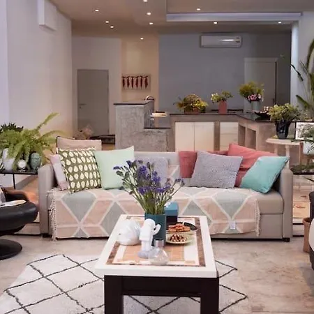 Chiang Mai Luxury Condo Hidden In The City-3