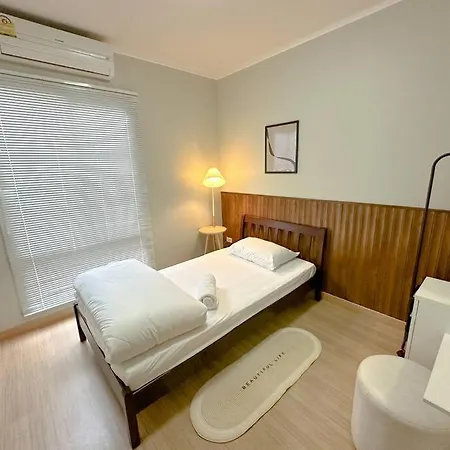 New Cozy House 3 Bedrooms In Town-2