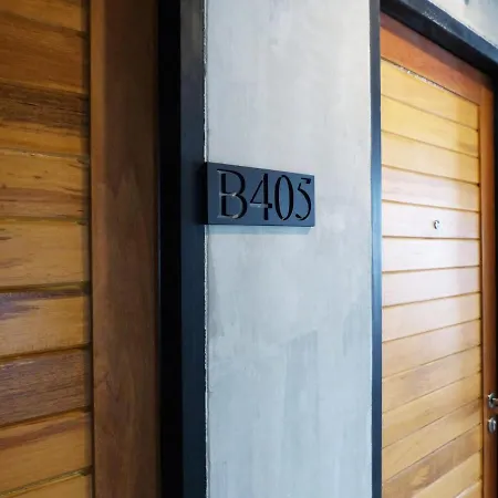 B Arch House Hotel And Cafe Ll No Parking Ll-2