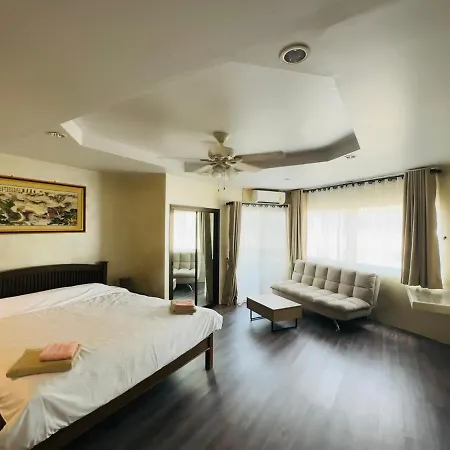 Chiangmai Riverside Condominium-3