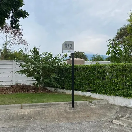 Aileen House-3