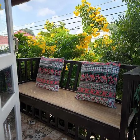 Ratchiangsaen Flora House-3