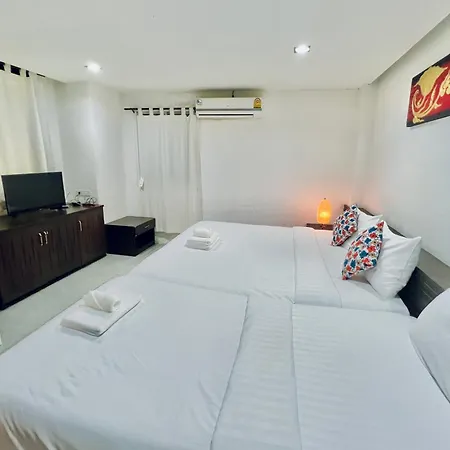 De Nawarat Chiangmai Boutique Apartment-2