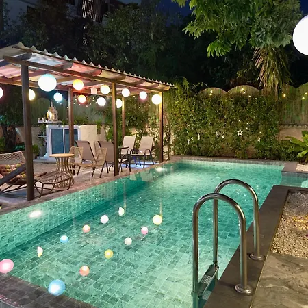 Comfy Boutique House-2