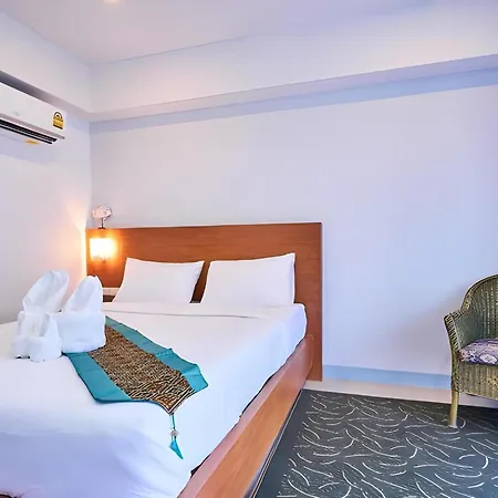 Collection O Room Lanna Hotel-3