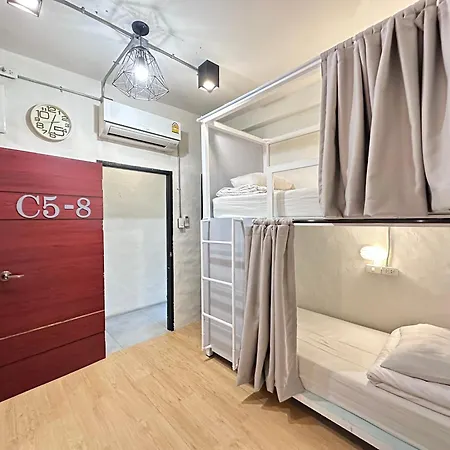 Salee Hostel-3