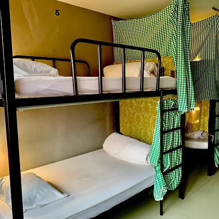 Doze Hostel-3
