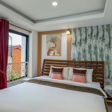 Gusto House-2