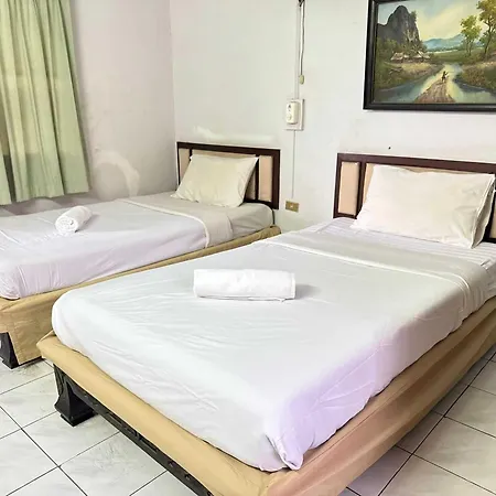 Hotel O Top North Guesthouse-3