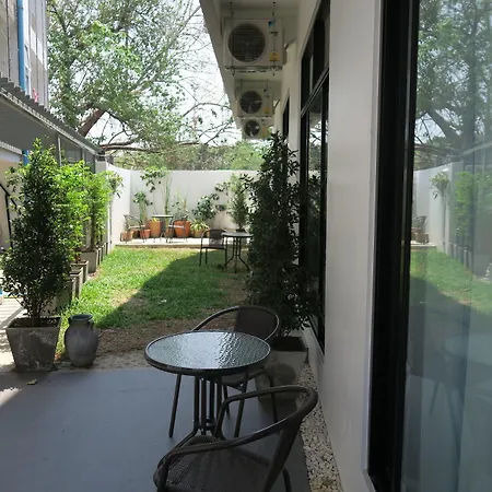 Hotel Montha-3