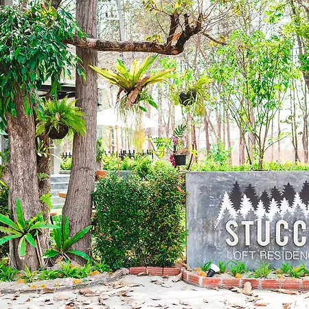 Stucco Loft Residency-2