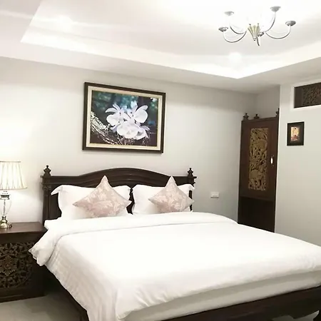 The Velvet Orchid-2
