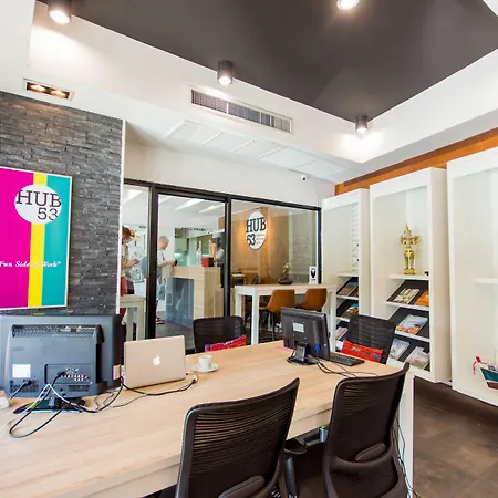 Hub53 Coworking & Coliving Space-2