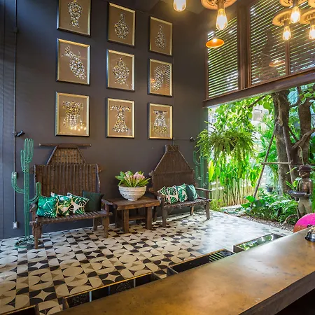 River Art Hotel-2