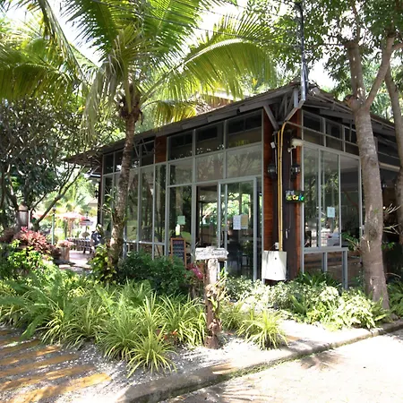 Royal Train Garden Resort-3