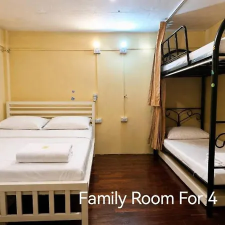 City Capsule Hostel-2