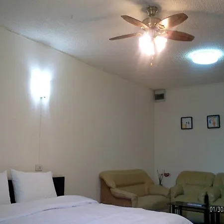 Backpacker'S Room-2