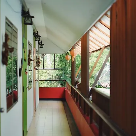 Hi Guesthouse Airport-3