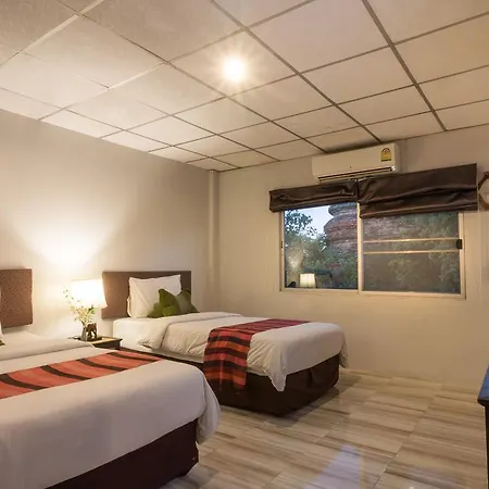 Kamala'S Guesthouse-3