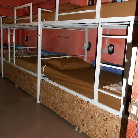 The Living Place 1 - Hostel-3