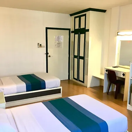 Highway Hotel-3