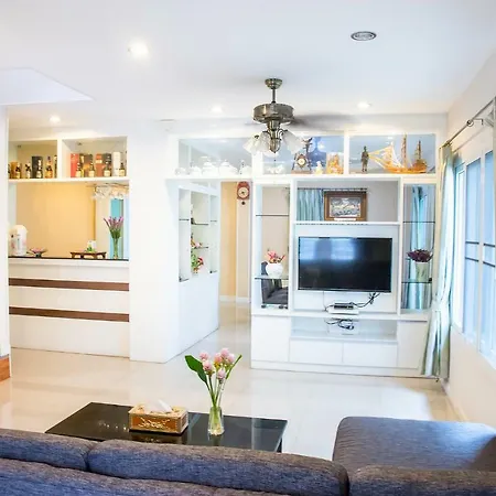 Thakorn Homestay-2