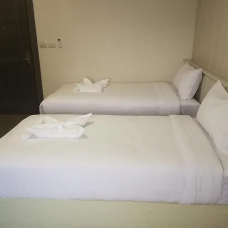 F Plus F Hotel-3