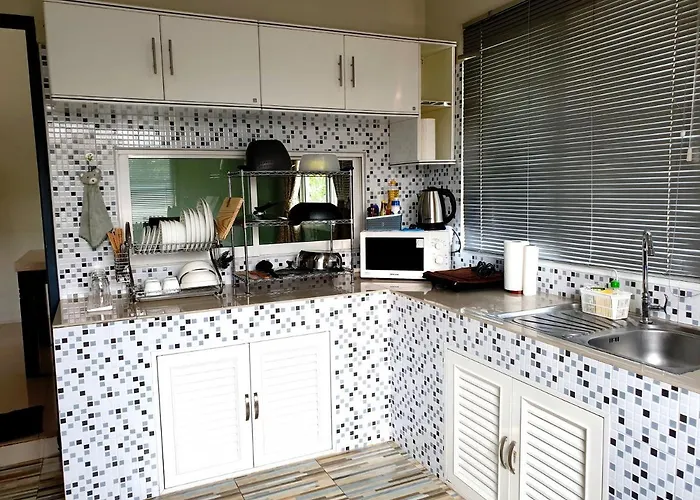 Entire Home 6Guests Close City Full Kitchen Chiang Mai