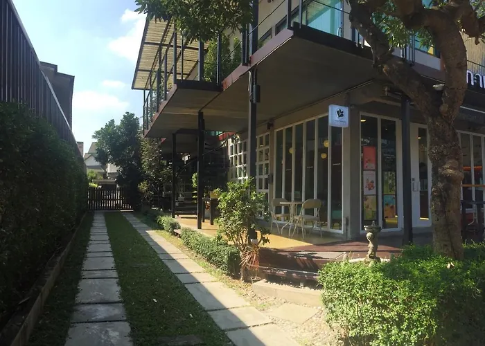 Bed Stop Hotel Chiangmai Chiang Mai admite animales