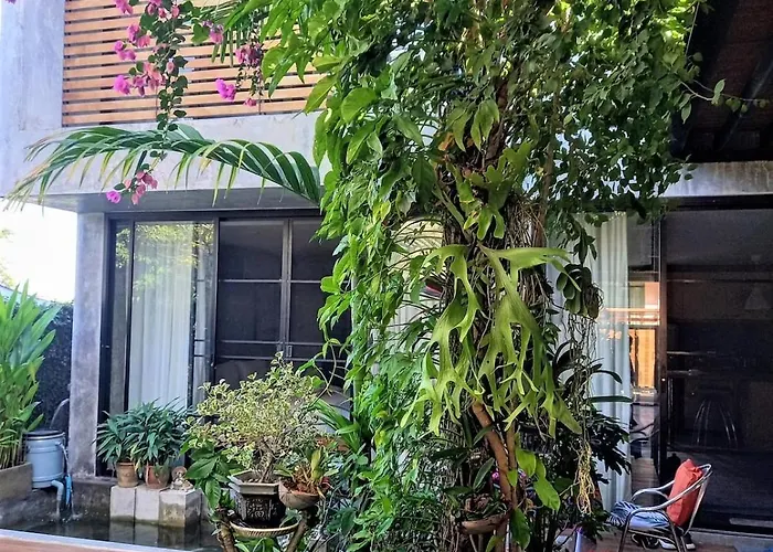 Baan Mali Apartment Chiang Mai