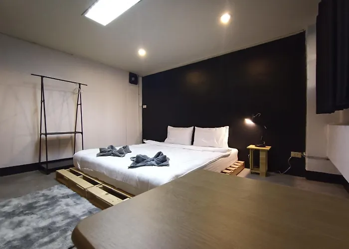 Hotel FrenTé Chiang Mai admite animales