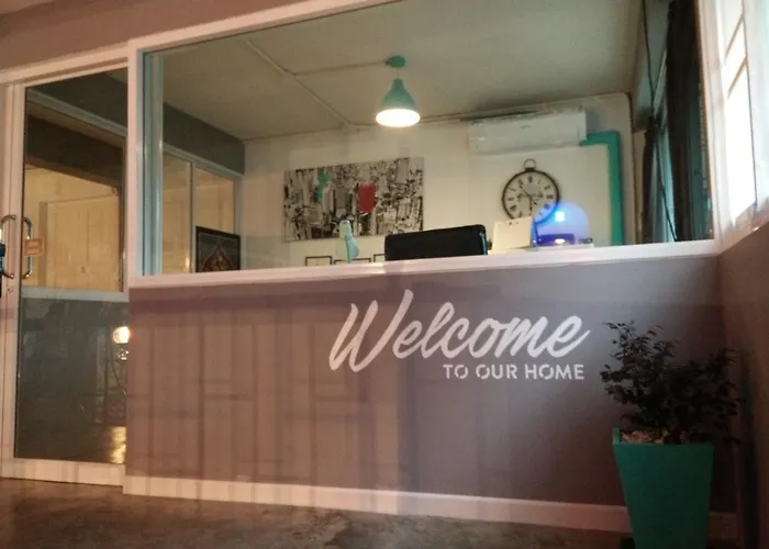 Love Cnx Guesthouse Chiang Mai